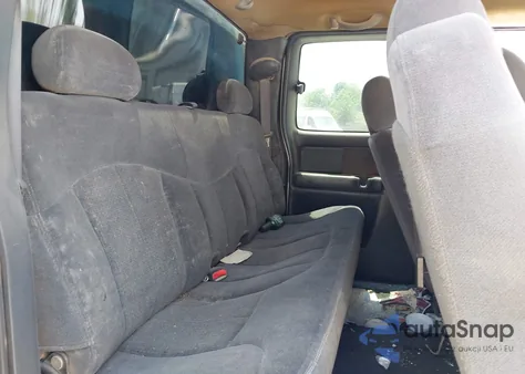 2001 Chevrolet Silverado 2500Hd Ls из США, поврежденный, VIN 1GCHC29U21E174149